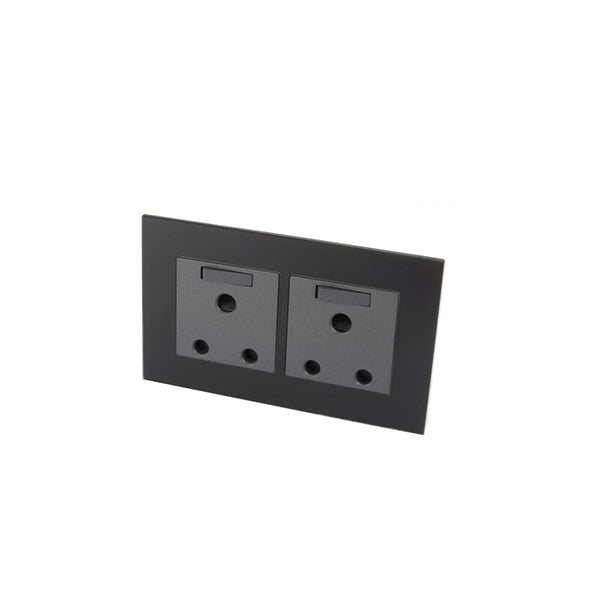 15A Sockets — I LumoS