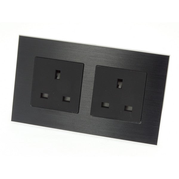 I LumoS Black Unswitched Brushed Aluminium UK 13A Wall Plug Double Socket