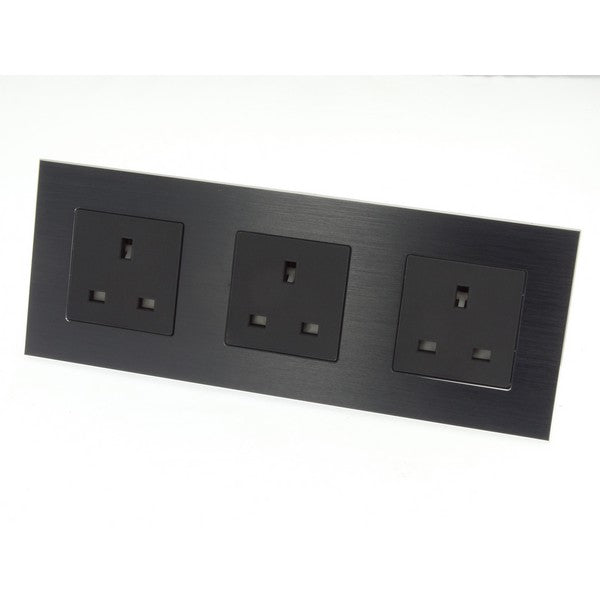 I LumoS Luxury Unswitched Black Brushed Aluminium UK 13A Wall Plug Triple Socket