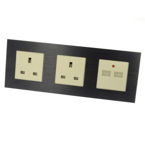 I LumoS Luxury Black Brushed Aluminium Frame Double 13A UK + 2.1A USB Plug Triple Socket