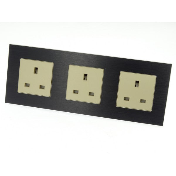 I LumoS Luxury Unswitched Black Brushed Aluminium UK 13A Wall Plug Triple Socket