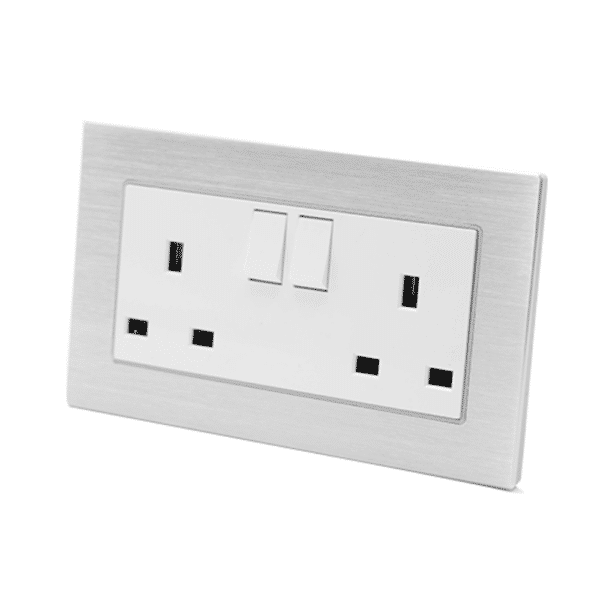 I LumoS Luxury Silver Brushed Aluminium Frame 13A Switched UK Plug Double Socket