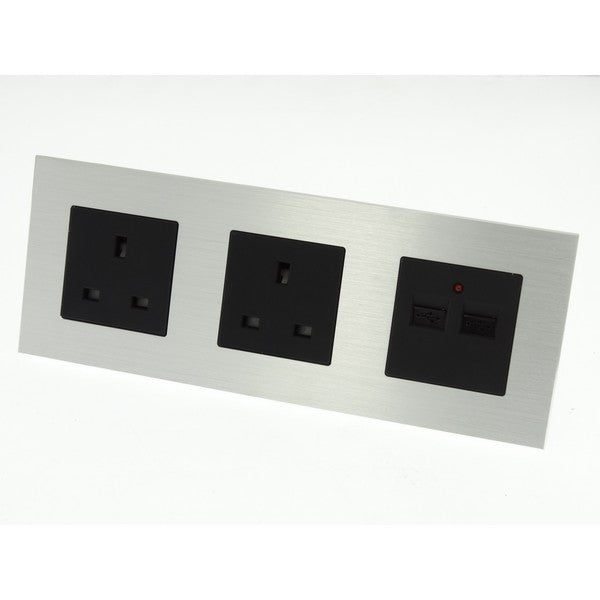 I LumoS Luxury Silver Brushed Aluminium Frame Double 13A UK + 2.1A USB Plug Triple Socket