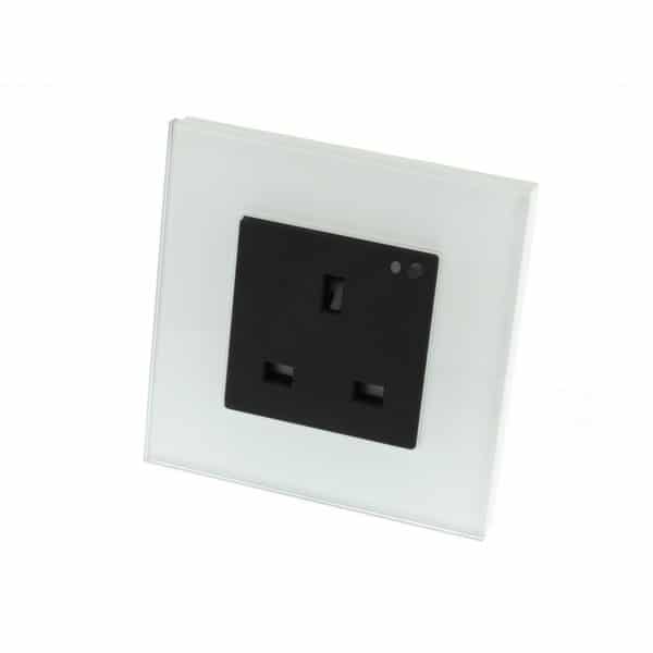 I LumoS PRO Smart Wi-Fi White Glass Frame Switched UK 13A Single Socket